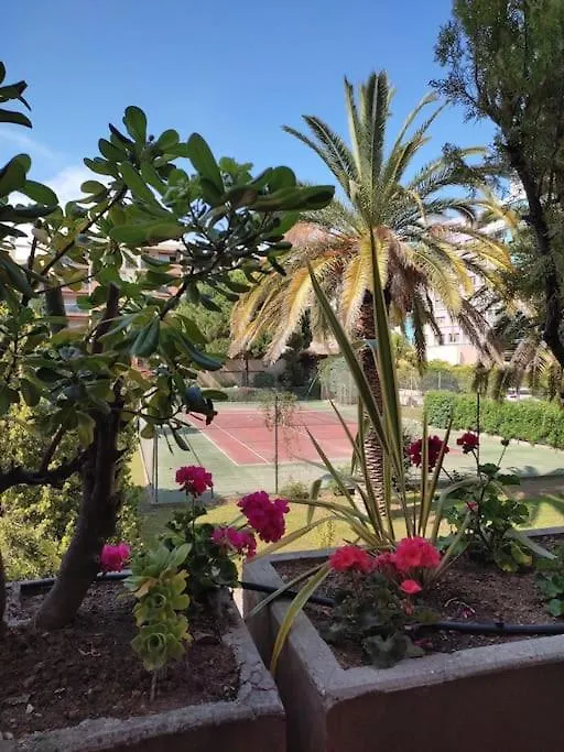 La Vie Est Belle! Apartment Hyeres France